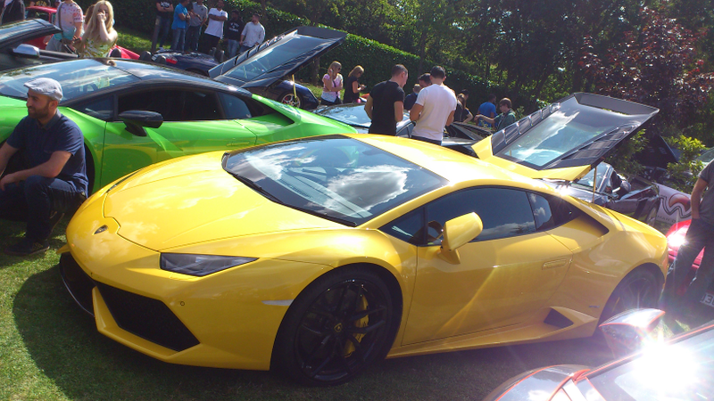 Illustration for article titled SUPERCAR SUNDAY...YELLOW DAY ;))) 6/9/15